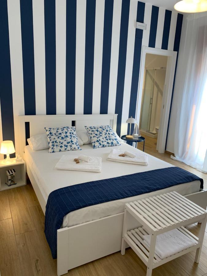 Bedroom Spiaggia Di Ponente Milazzo Exteriör bild